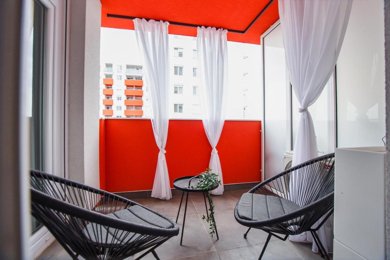 Apartment Trendy Near Center *